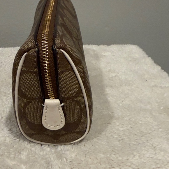 Coach Brown and Cream Monogram Brand New Cosmetic Pouch - Picture 3 of 6